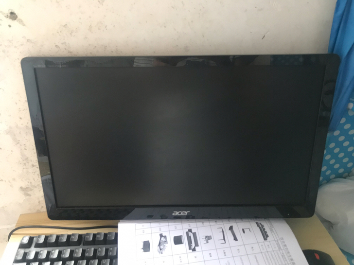 宏基显示器