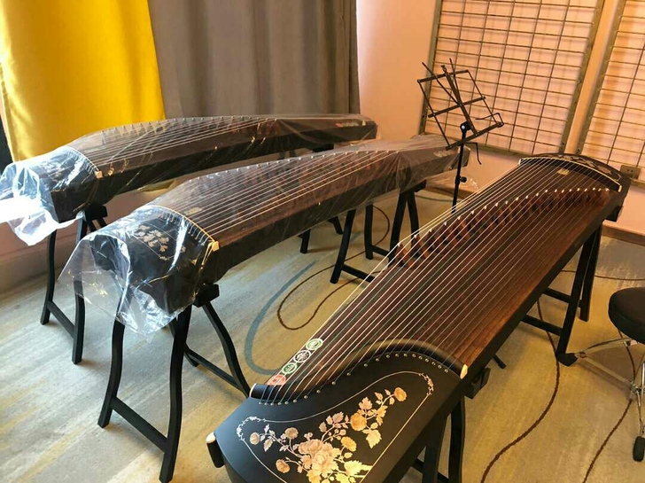 650元包邮 全新 古筝
