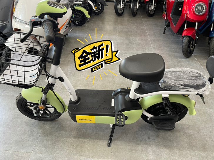 哈啰智能电动车，C52. 全新 续航里程三...