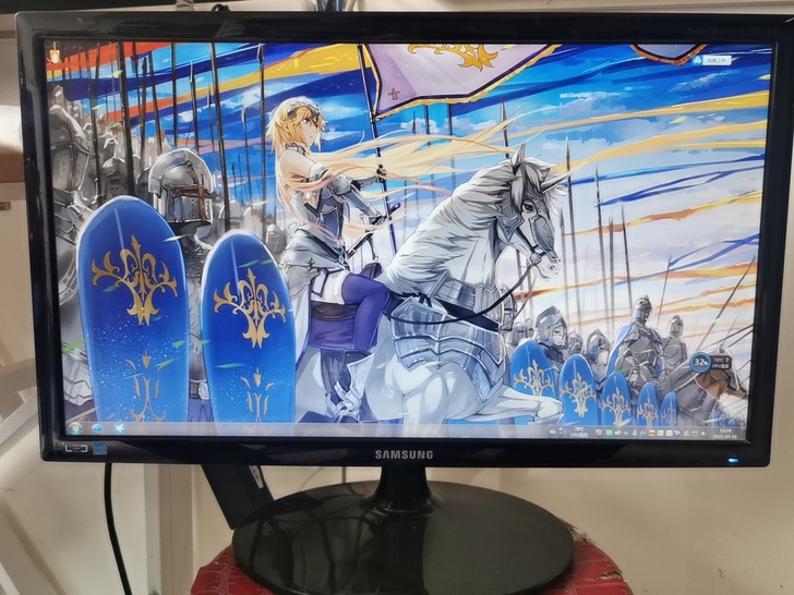 三星22寸LED显示器