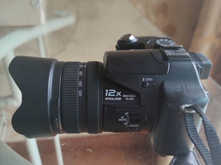 闲置码相机，松下DMC-FZ30GK，送三...