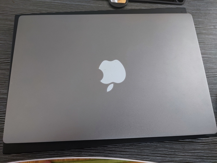 小米笔记本,I7处理器,8G内存,256G...