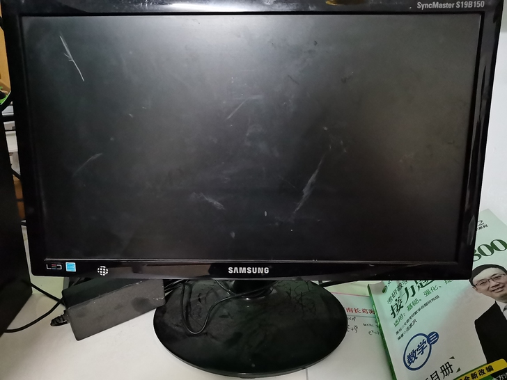 三星显示器20寸150出,不刀包邮,支持同...