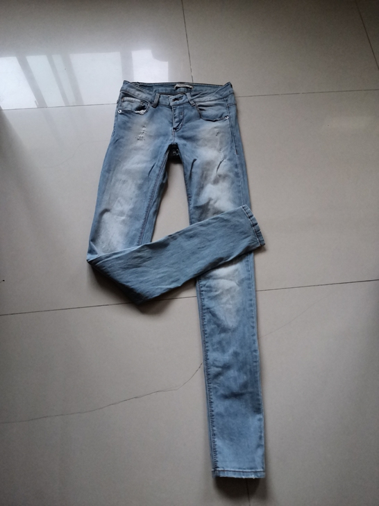 PULL##amp；amp；BEAR牛仔裤...