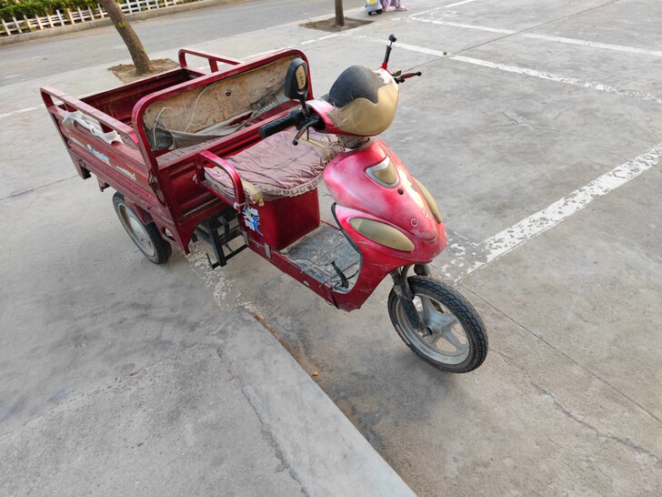 电动三轮车