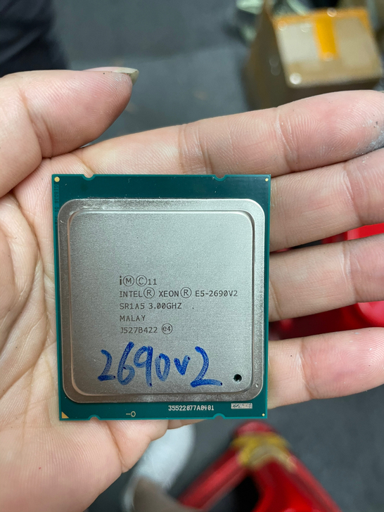 出售志强Intel E5- 2690v2正...