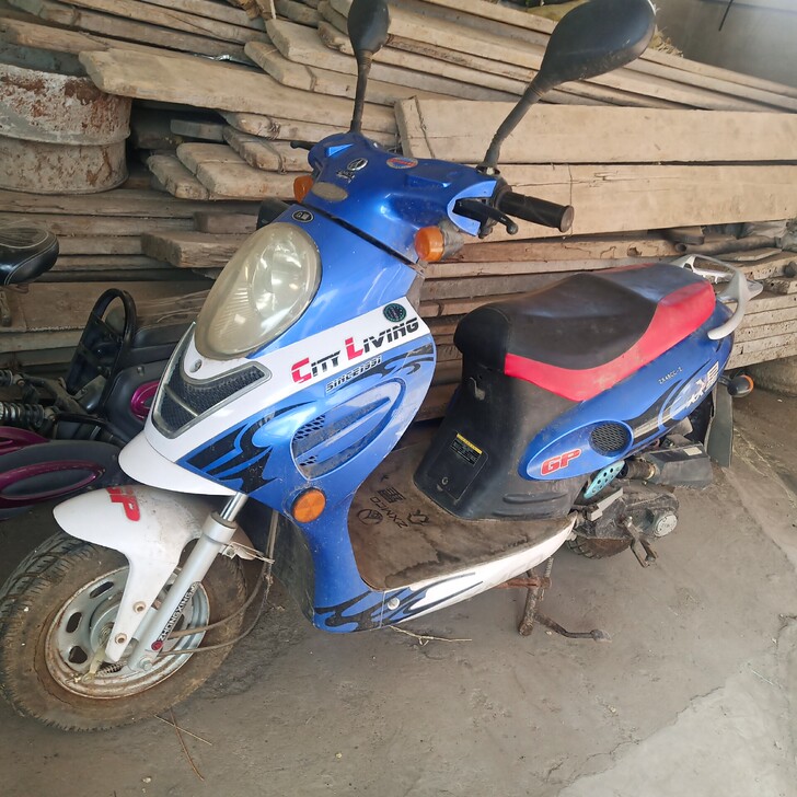 48CC助力摩托车，车况精品，喜欢联系