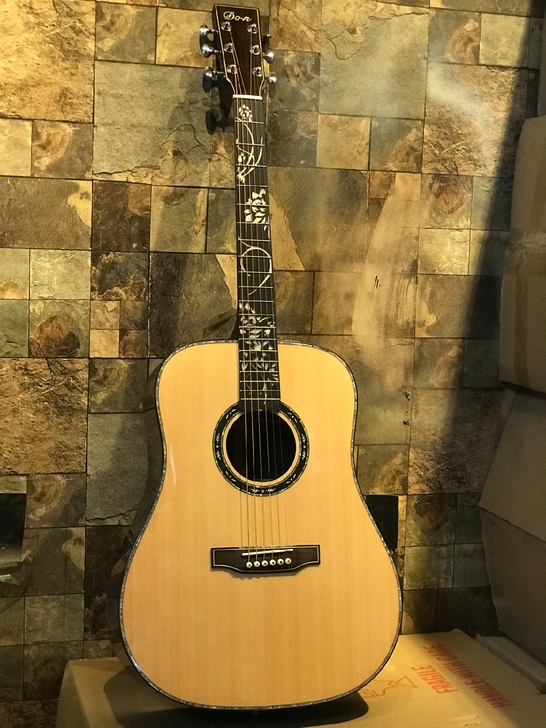 琴行倒闭，民谣吉他雅马哈初学吉他尤克里里二...