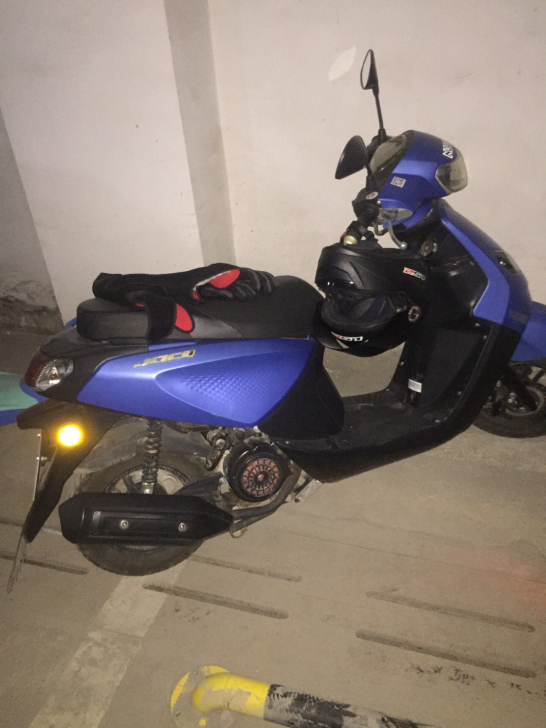 125踏板无牌摩托车不骑低价甩卖，19年6...