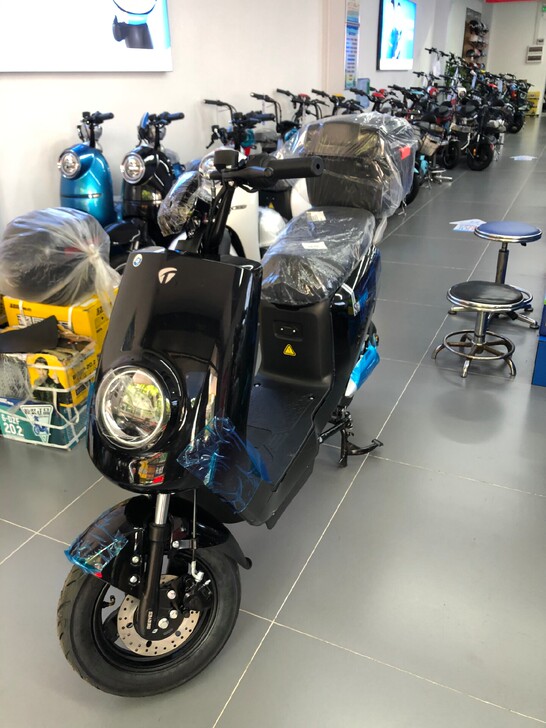 新国标 白牌!电动车城总代理直销! 哈啰智...