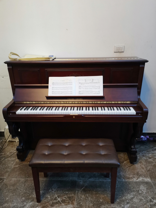 家用进口英昌钢琴闲置低价转让