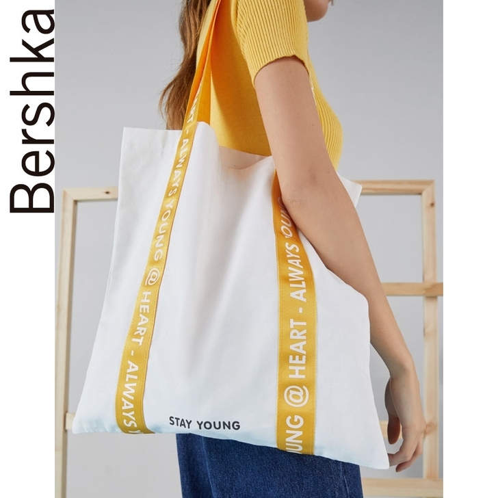Bershka女单肩包帆布包，买了没用，1...