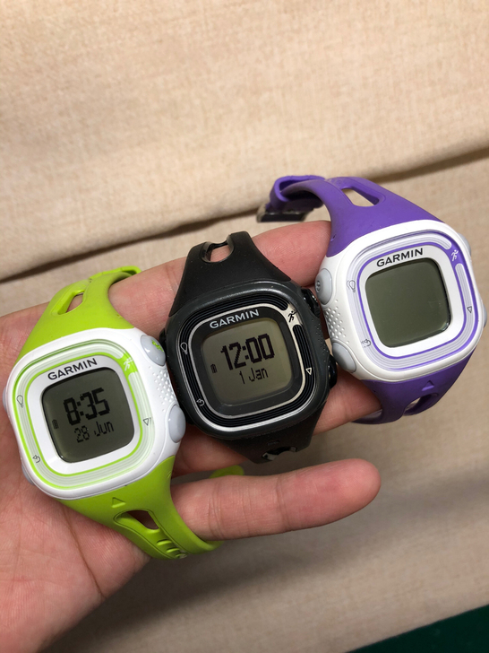 Garmin佳明入门级运动手表 三色可选，...