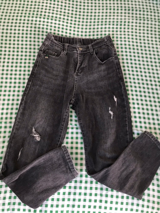 超舒服牛仔裤，由于码数问题低价转让