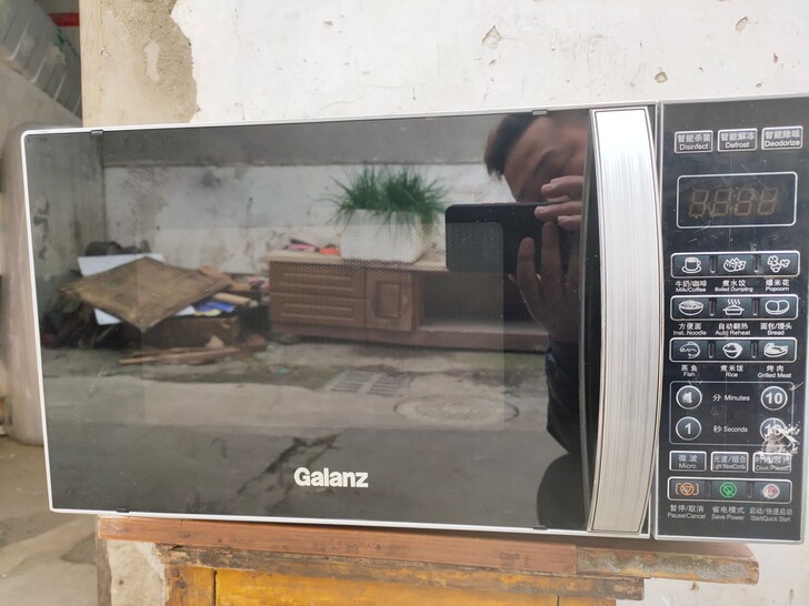 特价转让一台格兰仕微波炉,8-9成新,多功...