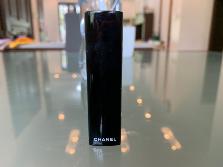 香奈儿口红,色号见图,色相略偏橘,只用了几...