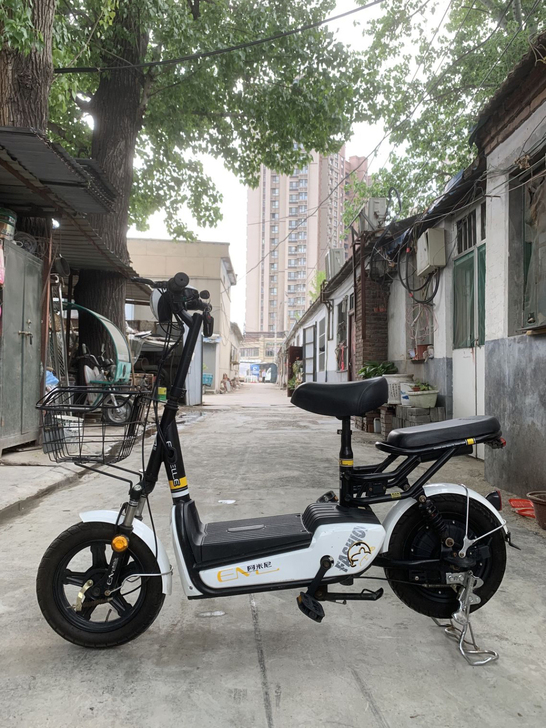 电动车。 二手电动车 销售阿米尼 雅迪 台...