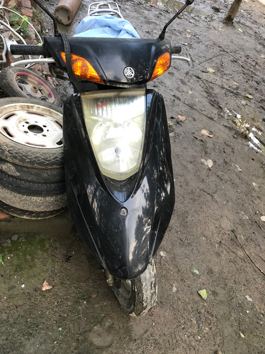 雅马哈丽鹰125踏板车摩托车 没有钥匙好坏...