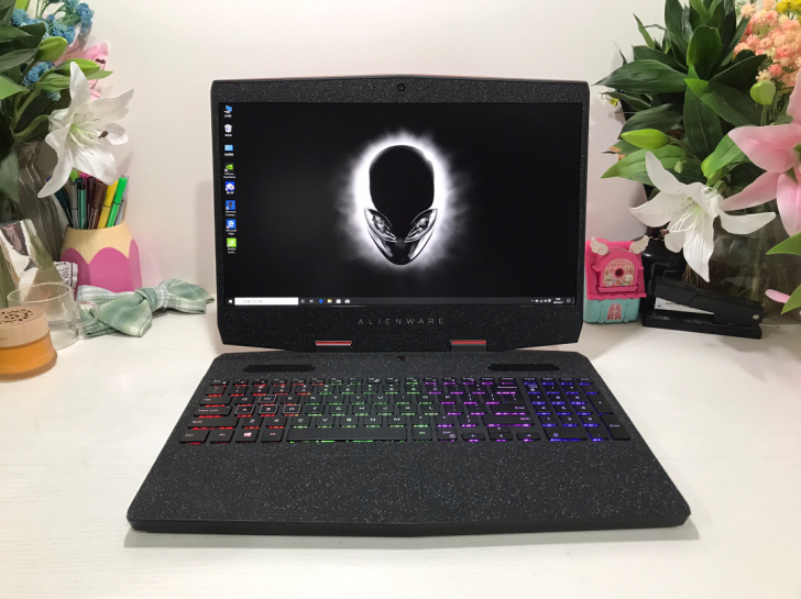 外星人m15 星云红 二手笔记本 吃鸡游戏本