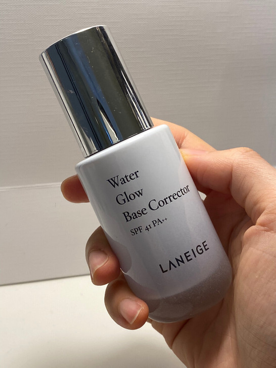 兰芝紫色隔离，专柜入的。适合暗沉蜡黄的熬夜...