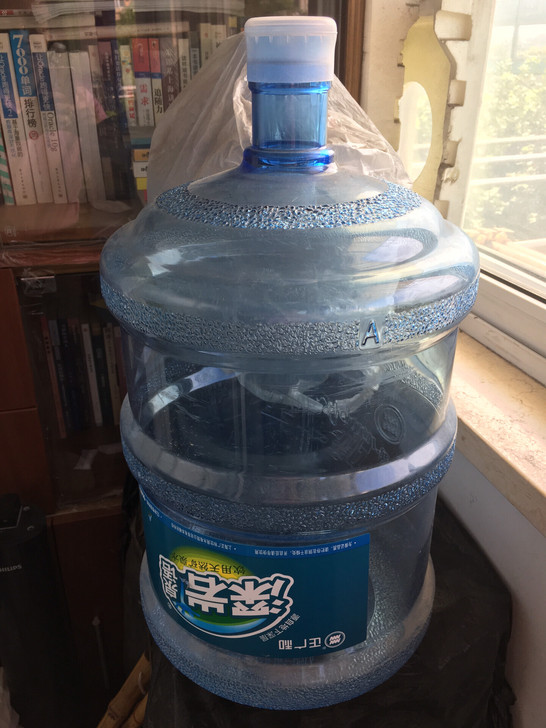 水桶 饮水机水桶 现在闲置了!剩2个!单个...