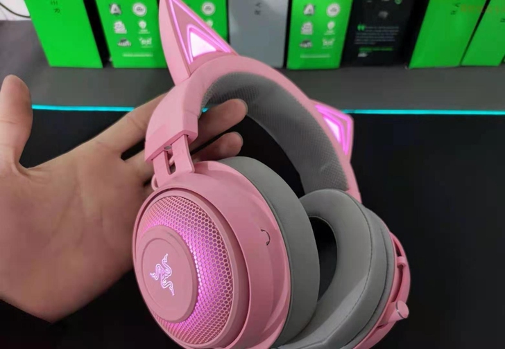 雷蛇北海巨妖萌猫版粉晶头戴式USB电竞电脑...