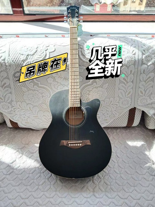 个人二手吉他，不会弹，就用过一次几乎全新，...