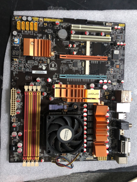 魔剑A890GX/870主板+AMD X6...