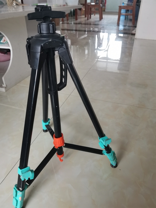 米娅新品画架支架折叠便携手摇画架，联考用过...