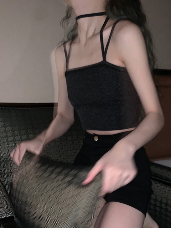 ishui吊带背心女针织打底衫内搭短款外穿...
