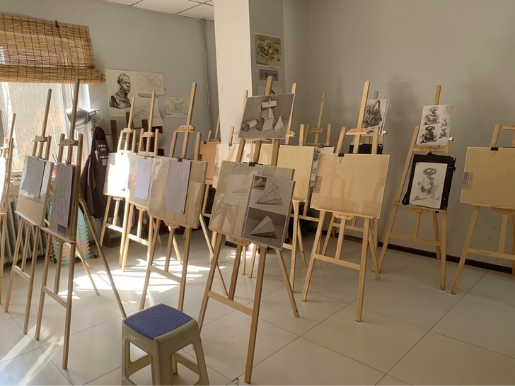 清仓处理松木画架素描架木制可升降广告海报展...