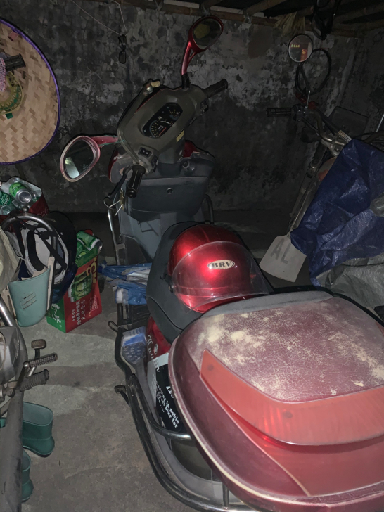 女装踏板车,车况良好,证件齐全。能自提的最...