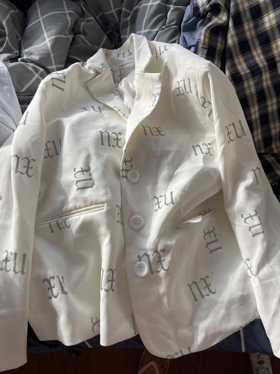 男女都能穿的西服
