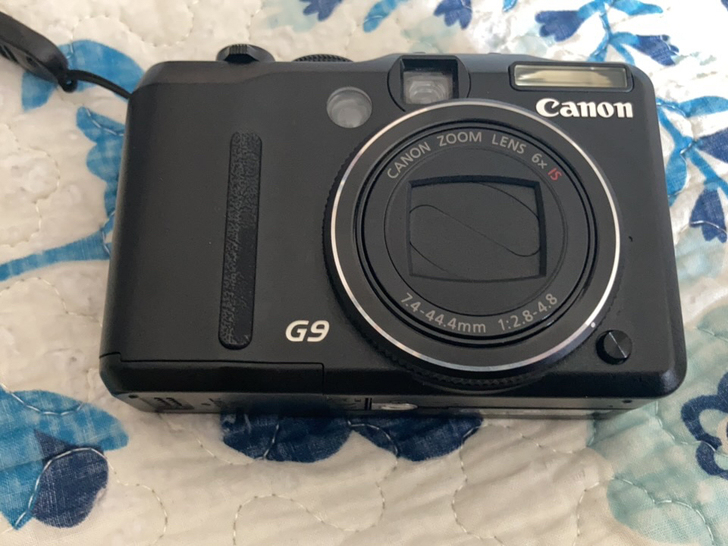 Canon  G9