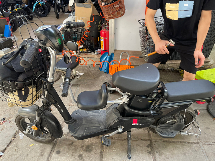 爱玛电动车