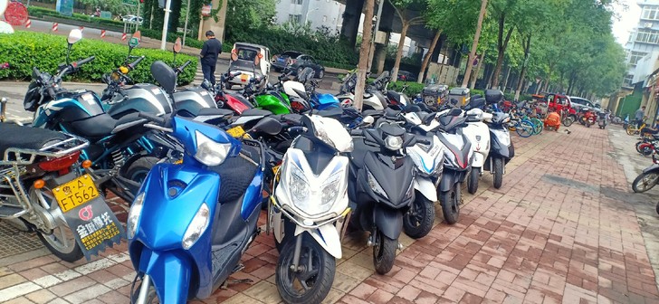 常年出售各类  二手摩托车，   机车， ...