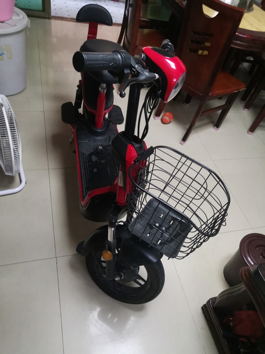 电动车，爱玛电动车票据齐，爱玛小苹果48v...