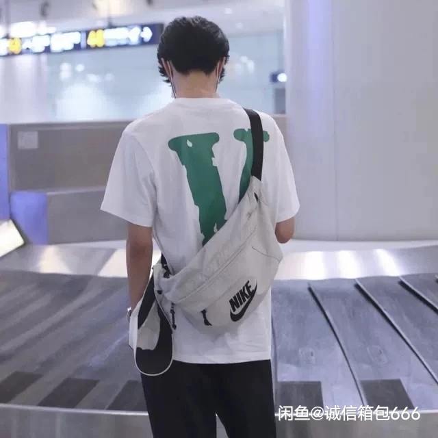 Nike耐克单肩包斜挎包男背包大容量运动腰...