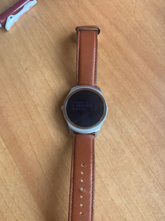 Ticwatch 2NFC版 带包装