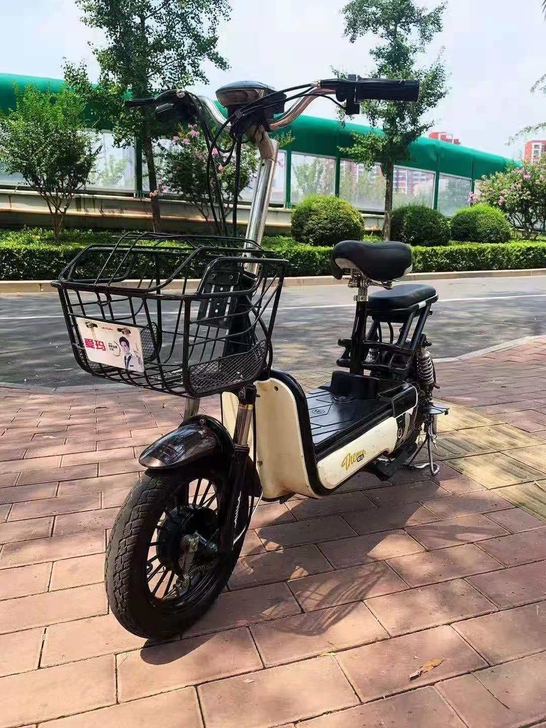 爱玛电动车9成新48v电动自行车代步送餐外...