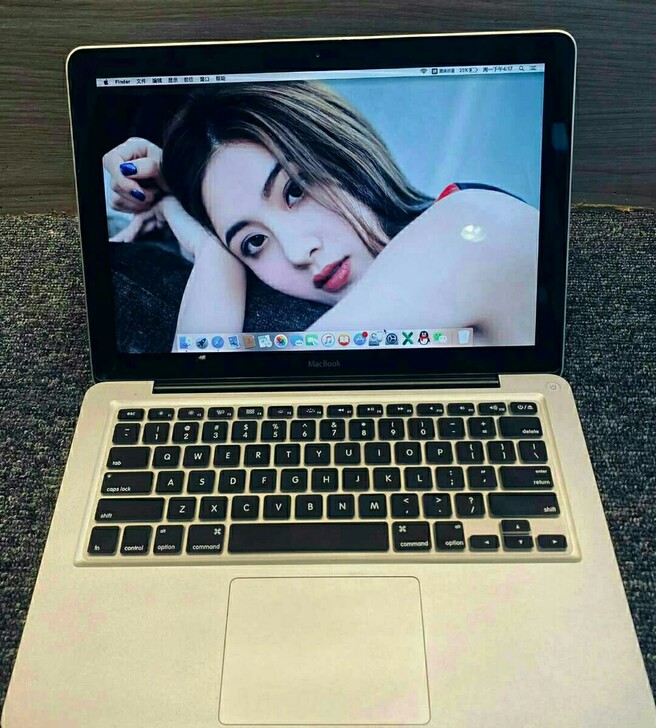 女生个人闲置苹果MacBook pro##...