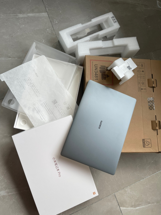 小米pro15 锐龙版15寸3.5K笔记本...