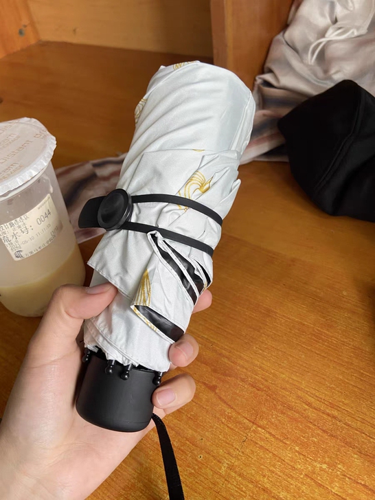 五折太阳伞遮阳防晒防紫外线口袋伞 五折女折...