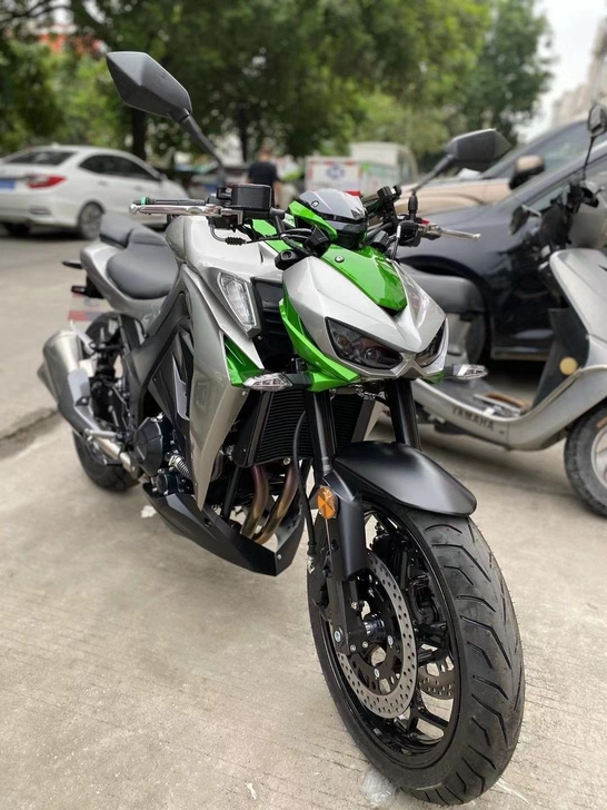 N19男装街车二手摩托车精品车，本田，铃木...