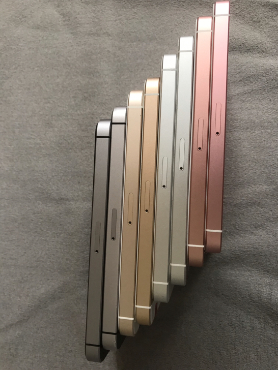 iPhone SE，64g，玫瑰金，银白色...