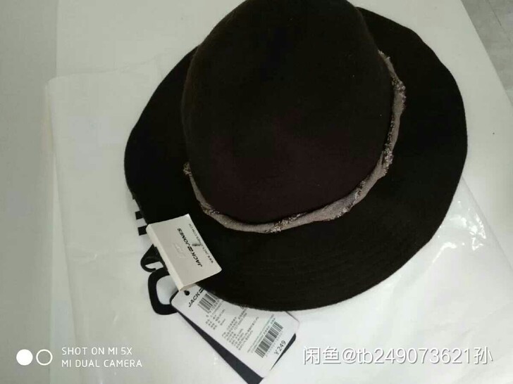 杰克琼斯男爵士黑色羊毛礼帽，全新，100%...