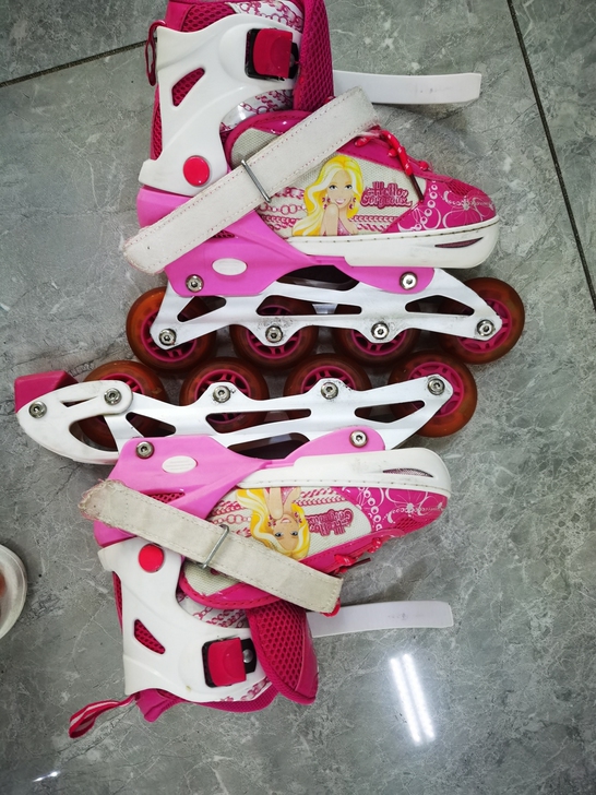 单排旱冰鞋5$$##$$8能穿