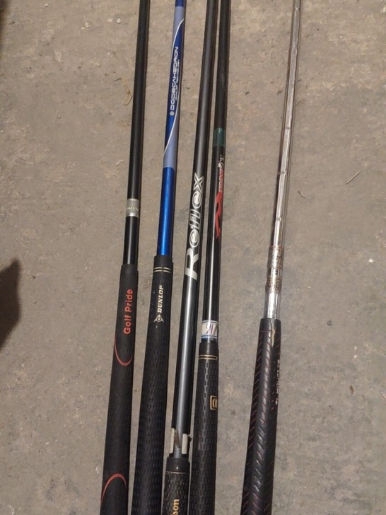 打包出来5根高尔夫球杆，看好在买