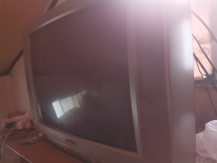 电视机199元，可开机 ，清晰   自取