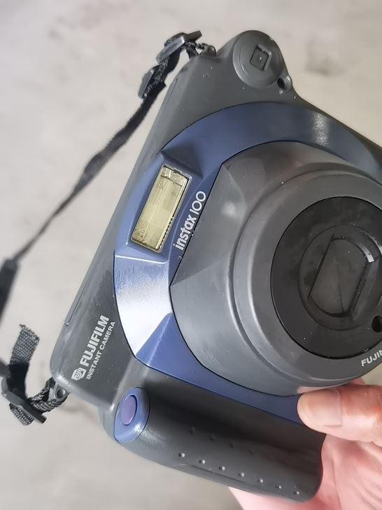 富士iNSTAX100相机成色见图无任何问...